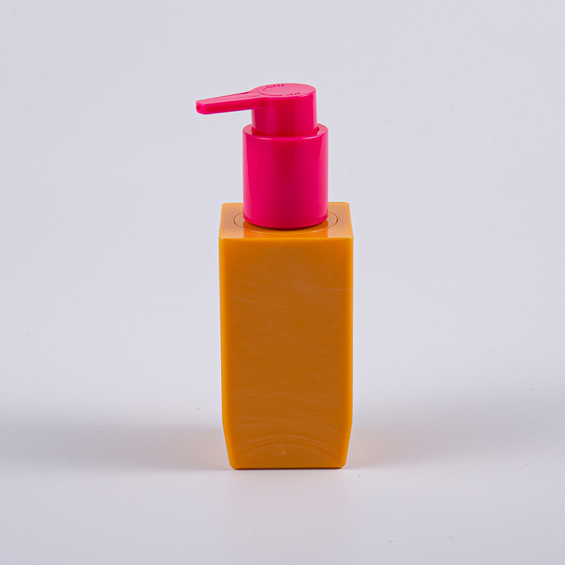 Garrafa grossa da loção da parede da forma múltipla do quadrado 50ml PETG da opção da cor com bomba plástica Garrafa grossa da loção da parede da forma múltipla do quadrado 50ml PETG da opção da cor com bomba plástica