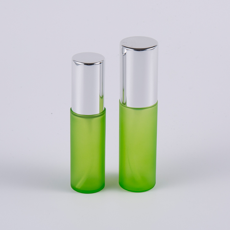Garrafa de loção de parede grossa redonda PET PETG verde geada 20ml 30ml com bomba