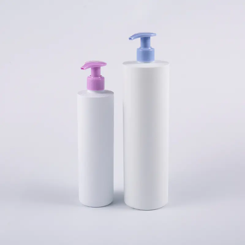 O corpo de limpeza distribuidor do champô da forma redonda 720ml lava garrafas O corpo de limpeza distribuidor do champô da forma redonda 720ml lava garrafas