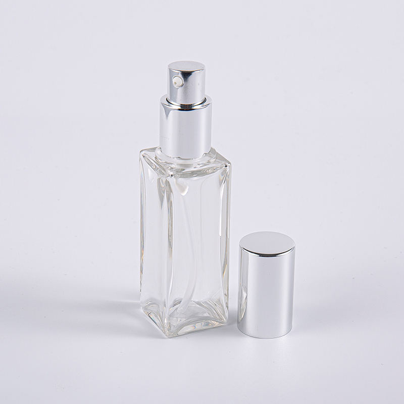 Garrafa quadrada de viagem da loção dos hidratantes faciais 30ml PETG do uso do uso Garrafa quadrada de viagem da loção dos hidratantes faciais 30ml PETG do uso do uso