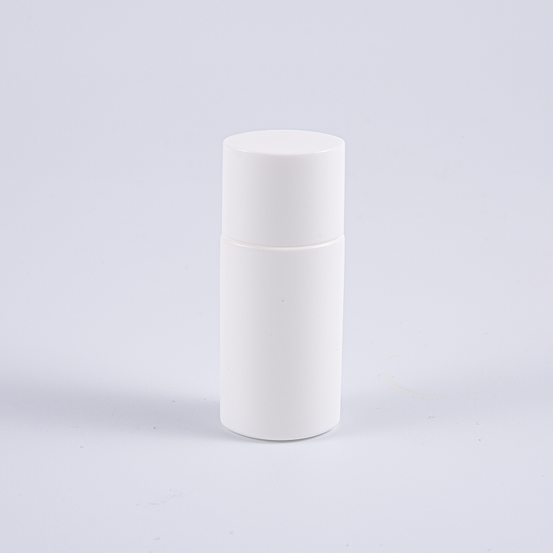 Frasco de protetor solar PE branco de formato oval de 15ml 