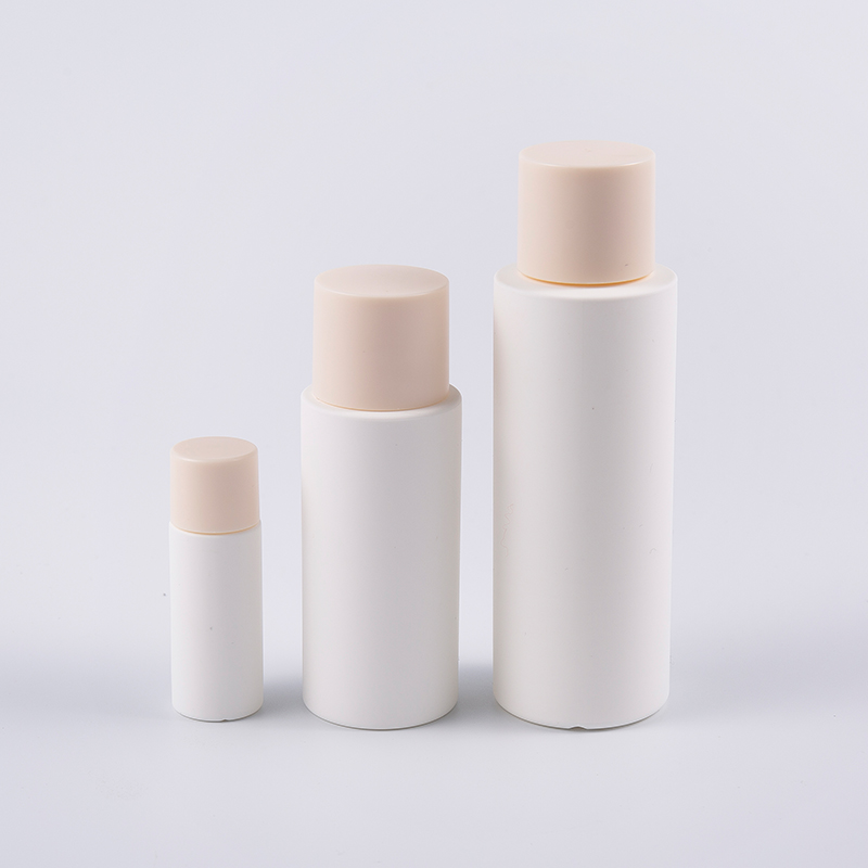 Frasco de loção amaciante PE de 10ml com tampa articulada Recipiente cosmético compacto de tamanho de viagem para cuidados com a pele e toner